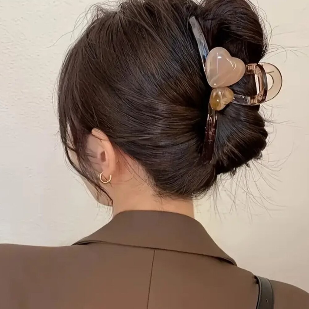 Elegant Large Heart-Shaped Hair Clip - NEW- 2.17 in L x 5.12 in W